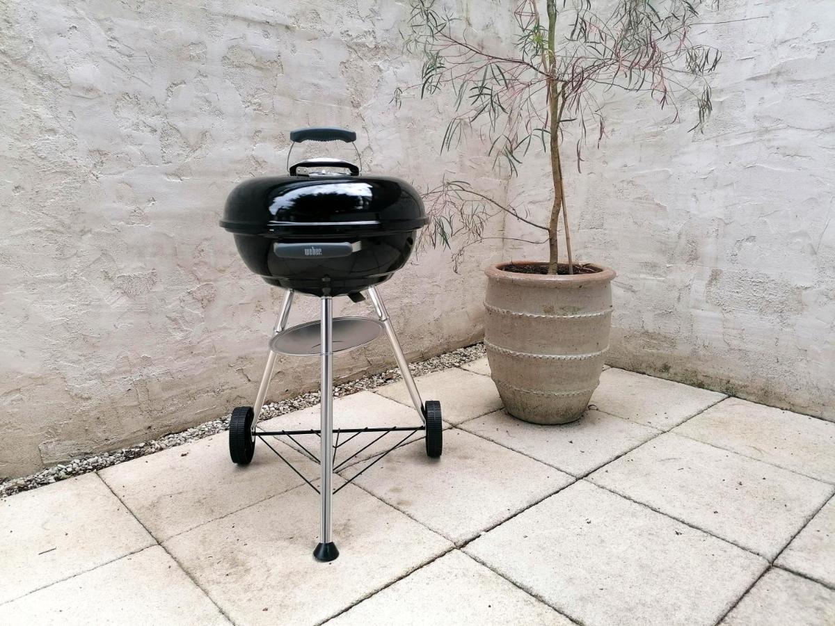 Unique City Centre House With Log Burner & Courtyard NWI Dış mekan fotoğraf